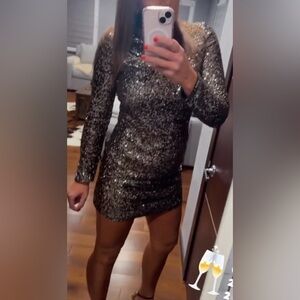 Badgley Mischka Dresses ( IS LIKE M )